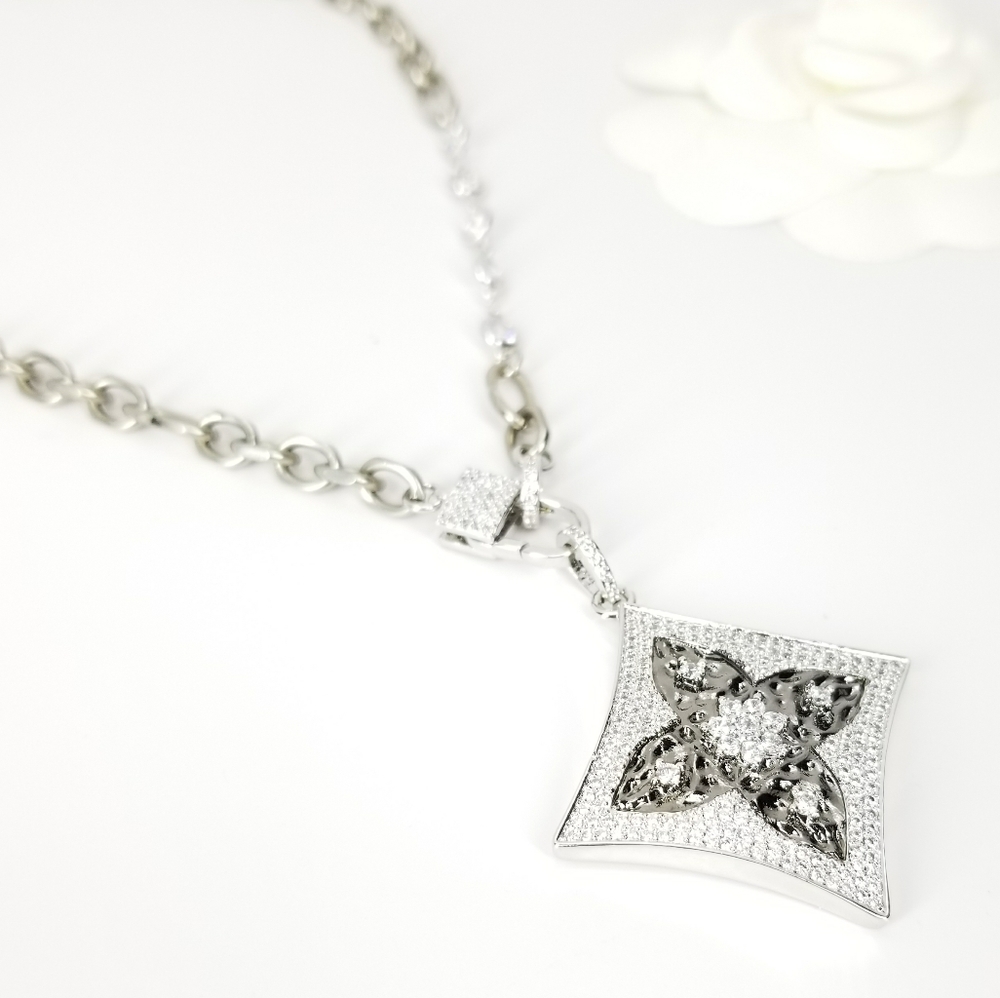 NWT Pave CZ Diamond Pendant Lock Necklace NEW